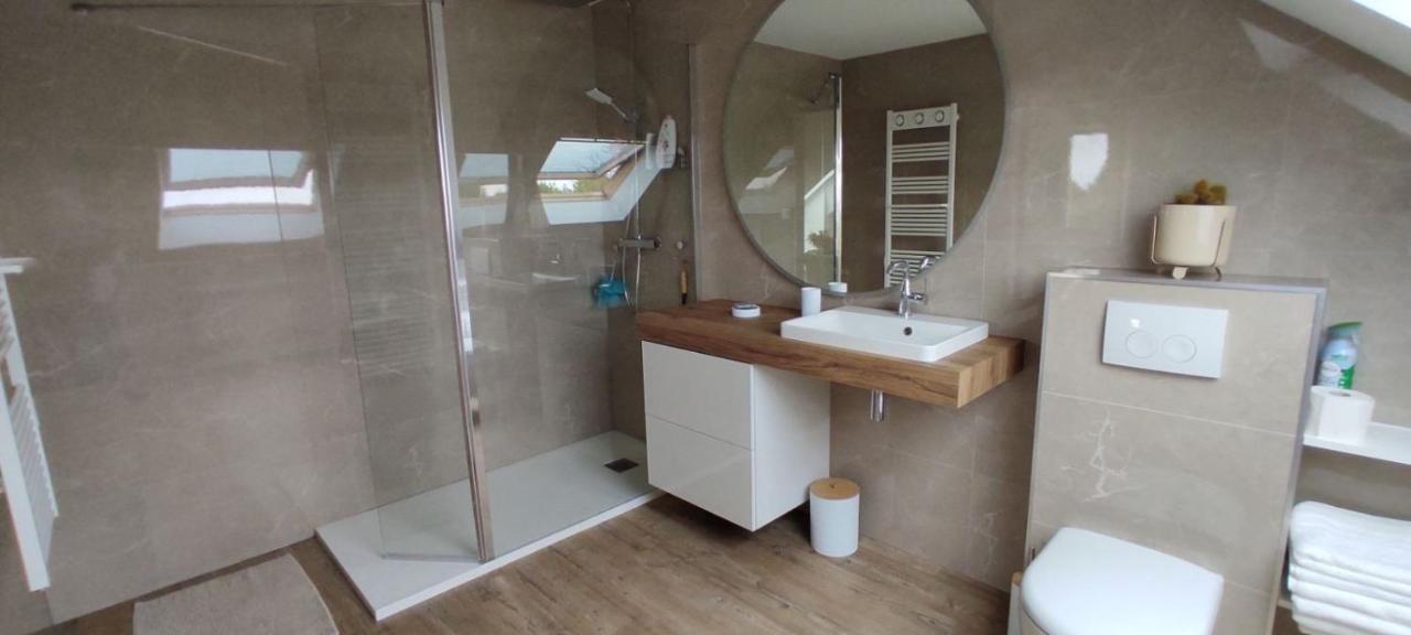 Domaine Du D-Day Bed & Breakfast Saint-Come-du-Mont Bagian luar foto