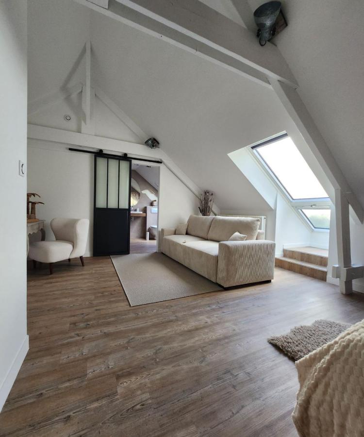 Domaine Du D-Day Bed & Breakfast Saint-Come-du-Mont Bagian luar foto